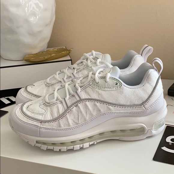 New Nike Air Max 98 LX cut away shoes - Picture 5 of 8